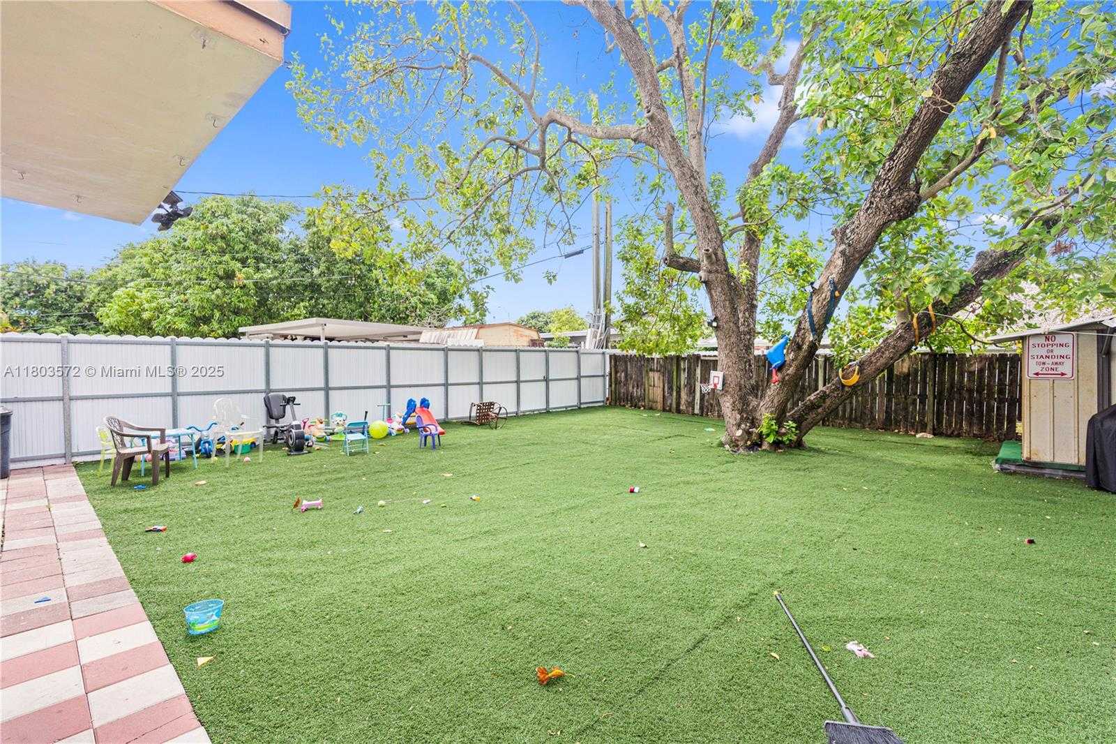 Small Image of 788 WEST 32ND ST, Hialeah Number 18
