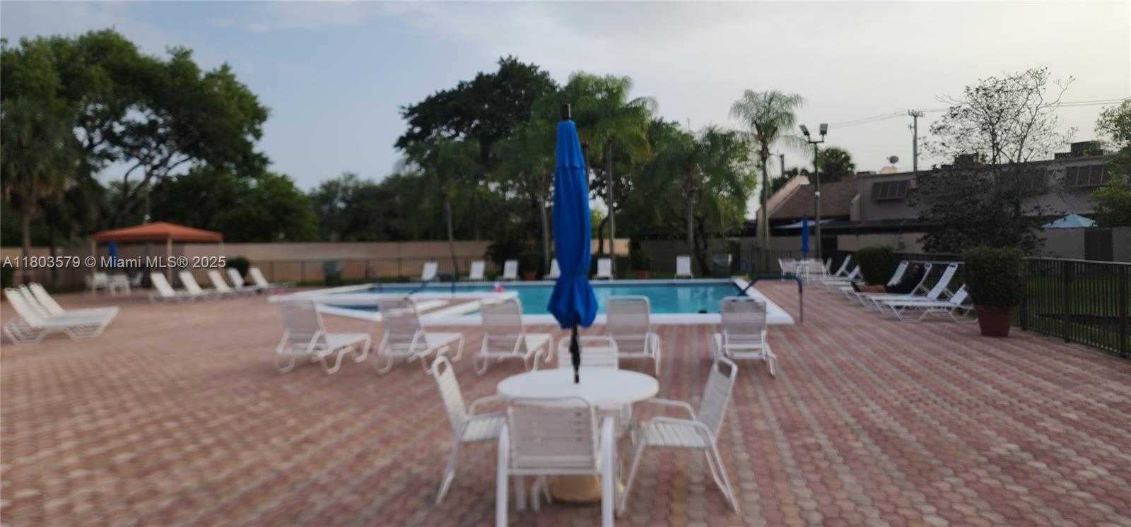 Small Image of 12305 NORTH WEST 11TH CT, Pembroke Pines Number 2