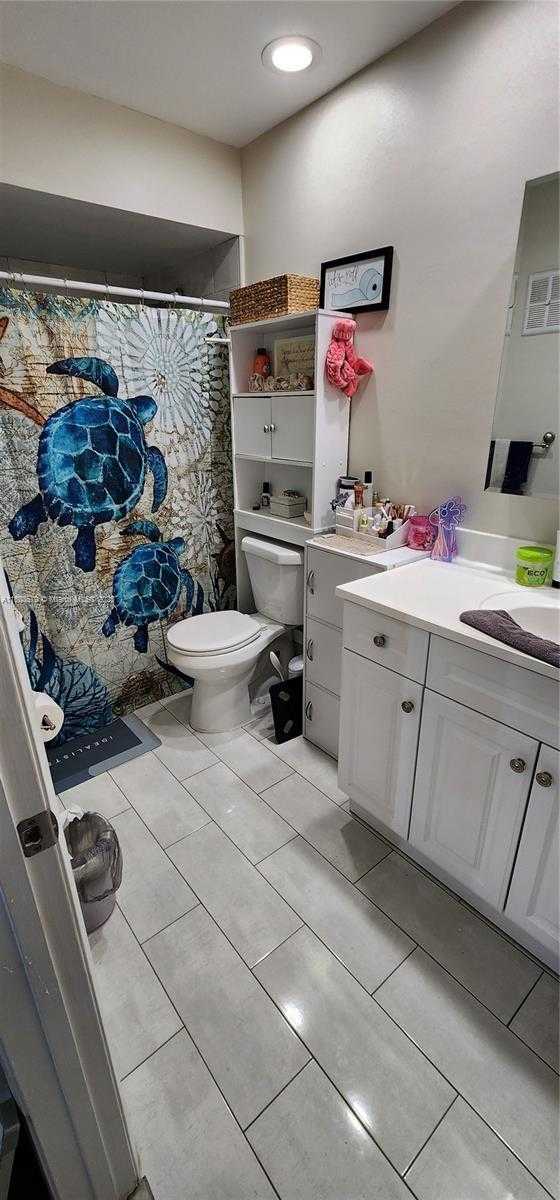 Small Image of 12305 NORTH WEST 11TH CT, Pembroke Pines Number 41