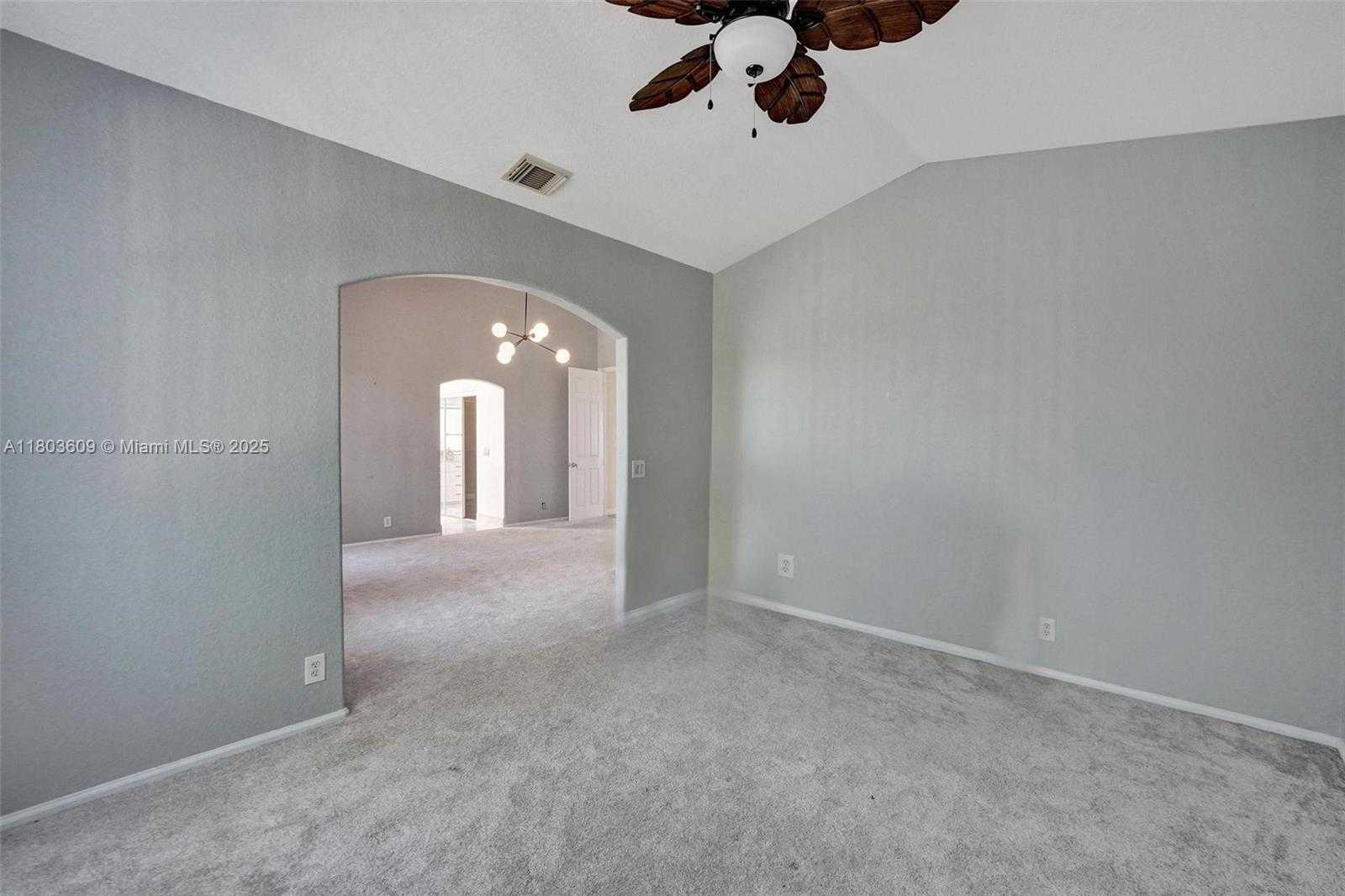 Small Image of 10730 NORTH WEST 56TH CT, Coral Springs Number 19