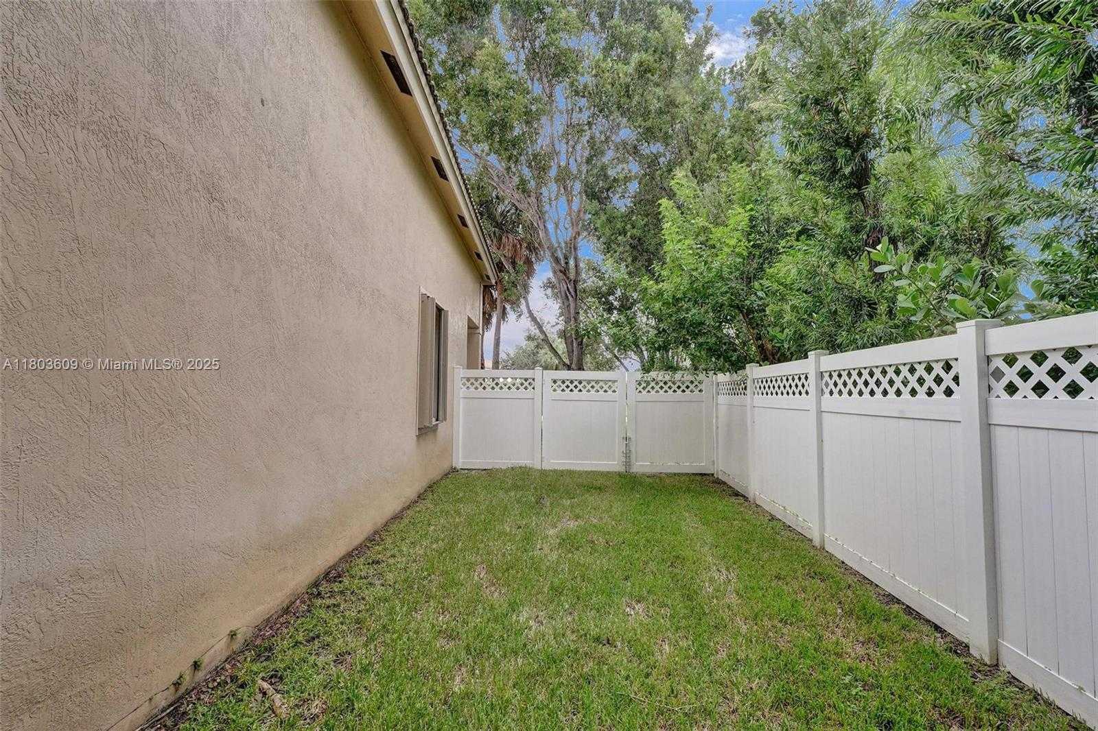 Small Image of 10730 NORTH WEST 56TH CT, Coral Springs Number 57