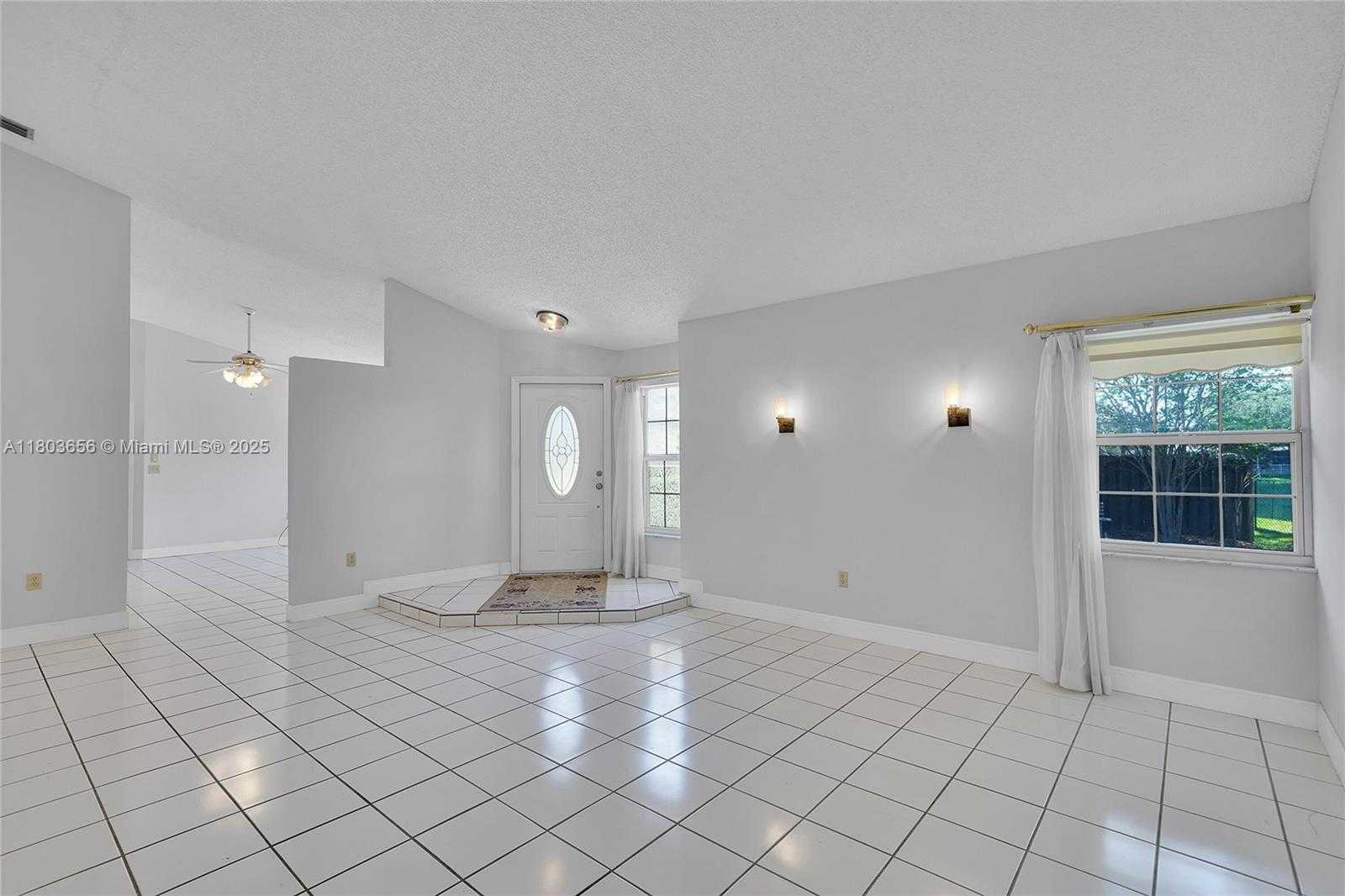 Small Image of 9828 SOUTH WEST 58TH CT, Cooper City Number 14