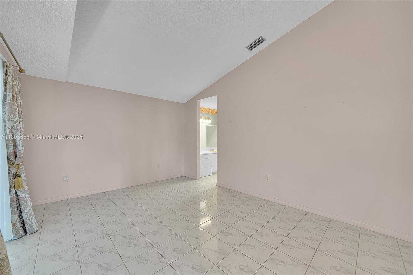 Small Image of 9828 SOUTH WEST 58TH CT, Cooper City Number 16