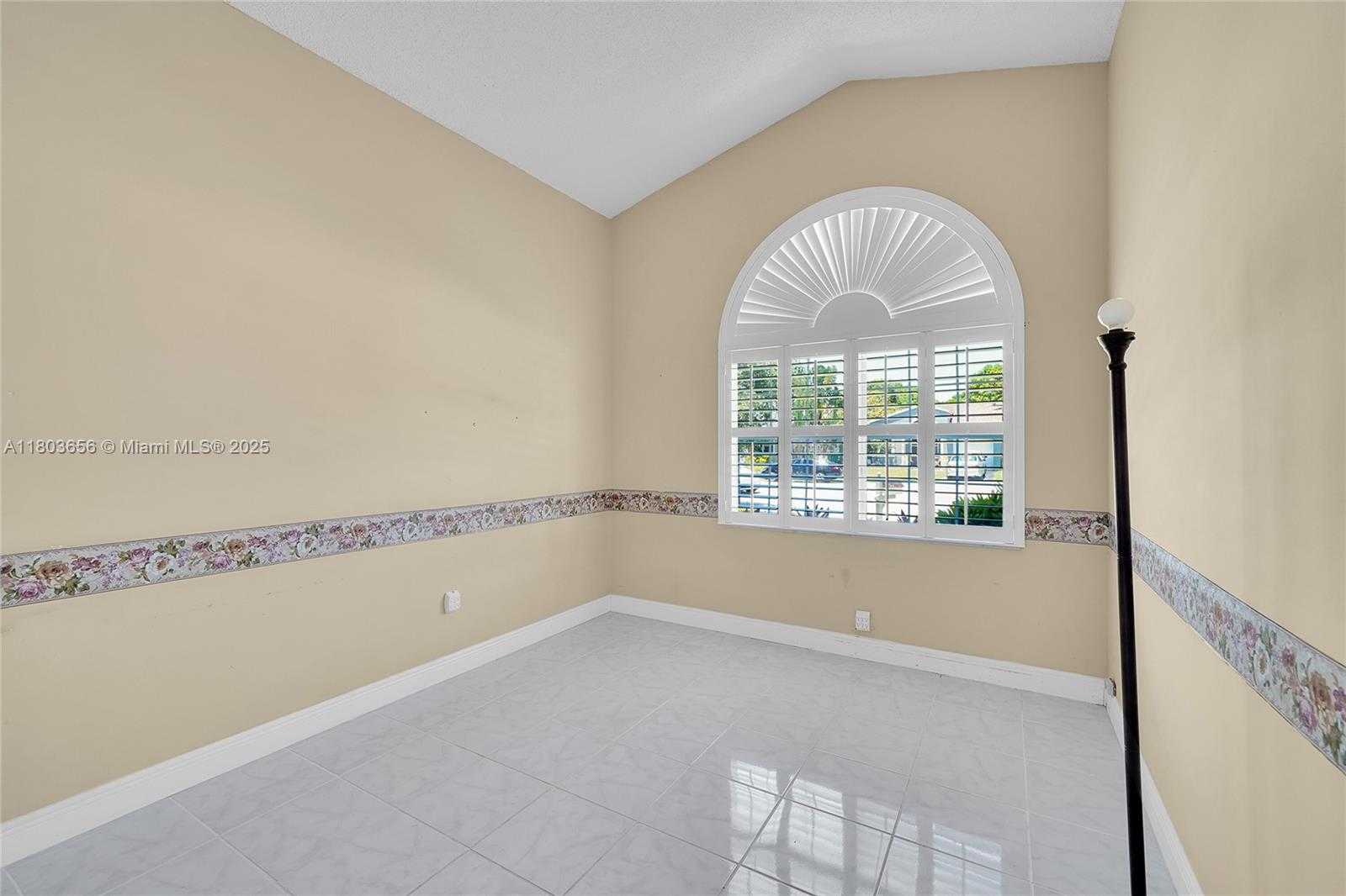 Small Image of 9828 SOUTH WEST 58TH CT, Cooper City Number 38