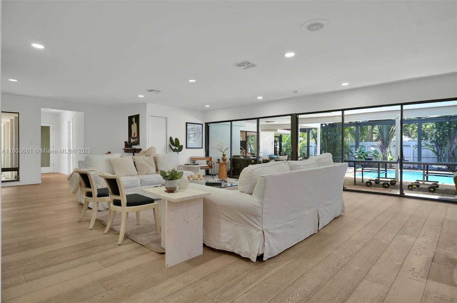 Small Image of 5801 SOUTH WEST 37TH TERRACE, Fort Lauderdale Number 16