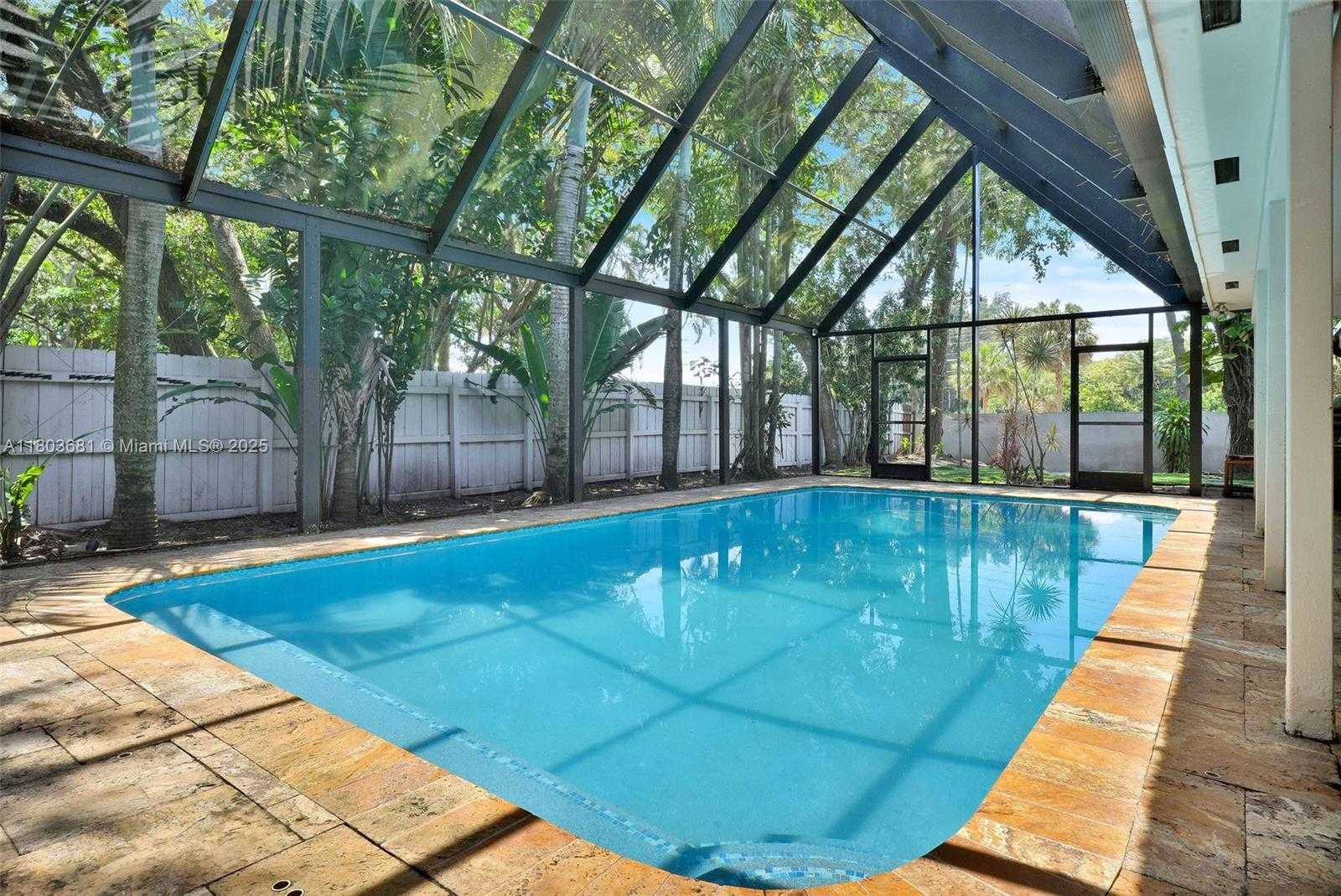 Small Image of 5801 SOUTH WEST 37TH TERRACE, Fort Lauderdale Number 17