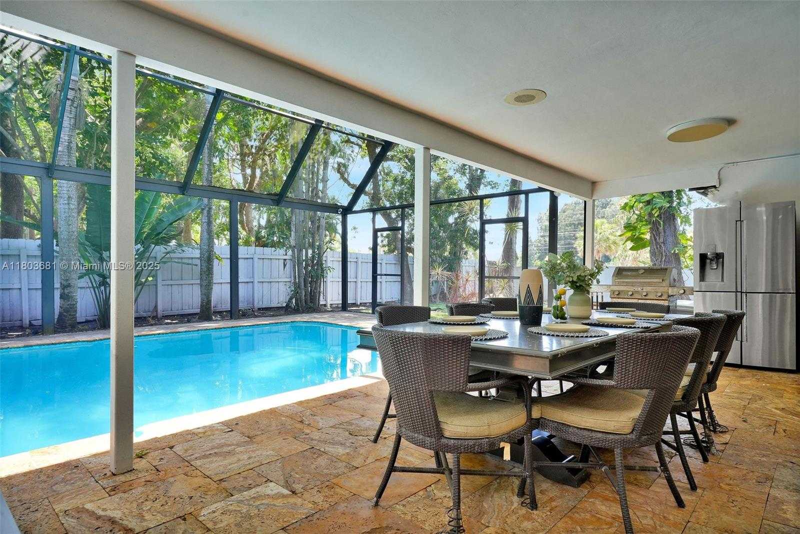 Small Image of 5801 SOUTH WEST 37TH TERRACE, Fort Lauderdale Number 20