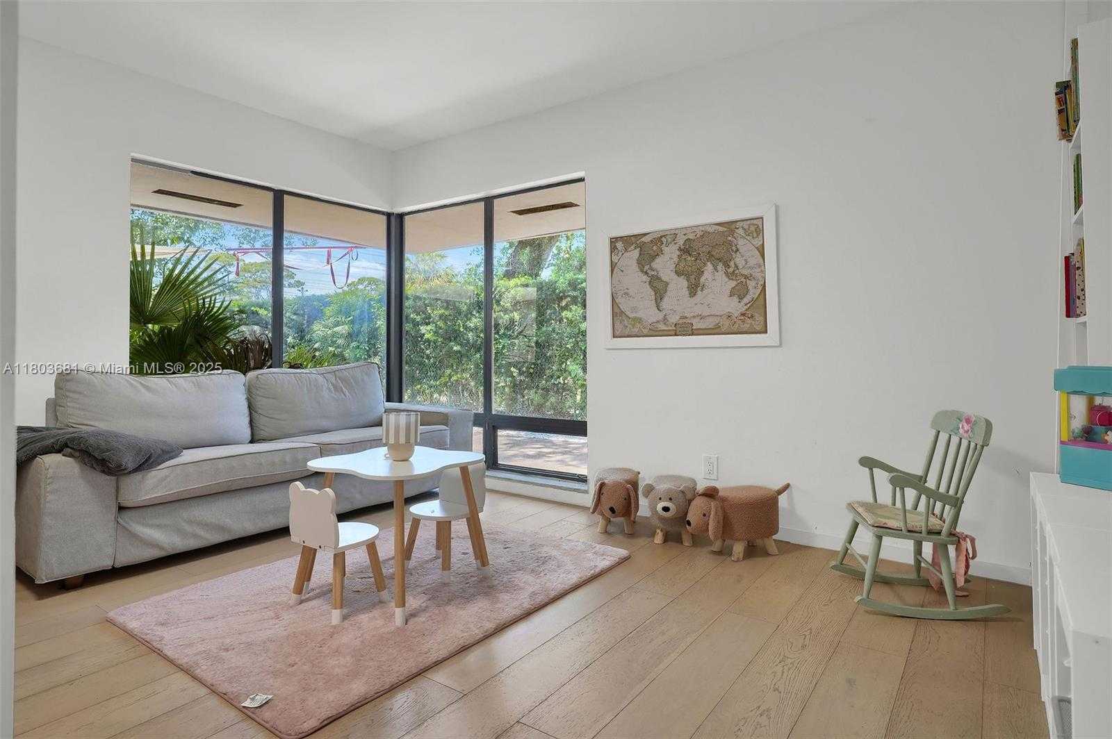 Small Image of 5801 SOUTH WEST 37TH TERRACE, Fort Lauderdale Number 21