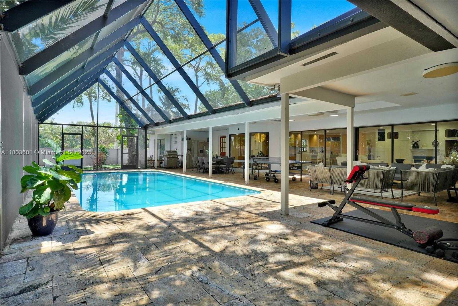 Small Image of 5801 SOUTH WEST 37TH TERRACE, Fort Lauderdale Number 25