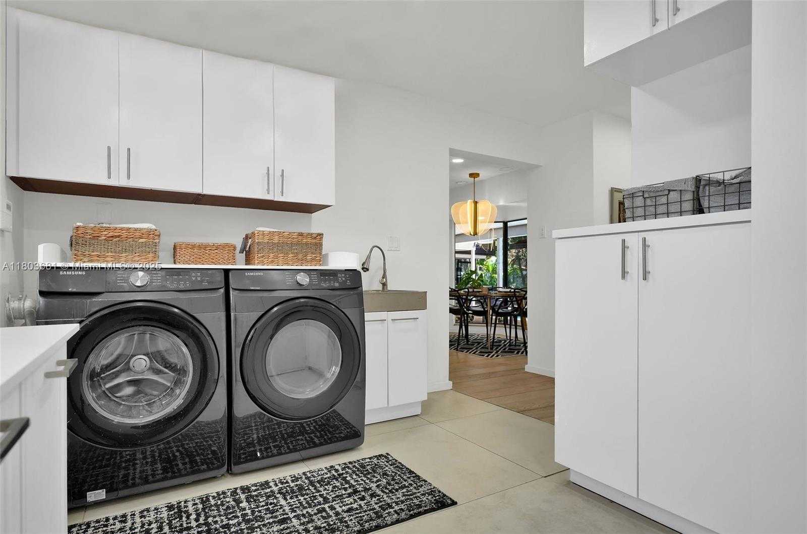 Small Image of 5801 SOUTH WEST 37TH TERRACE, Fort Lauderdale Number 41