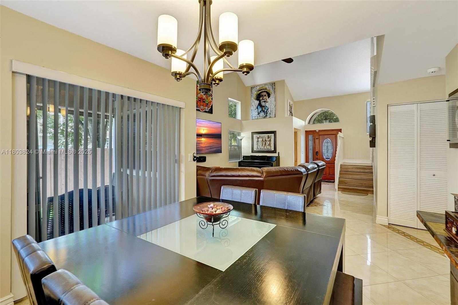 Small Image of 10920 SOUTH WEST 11TH CT, Davie Number 11