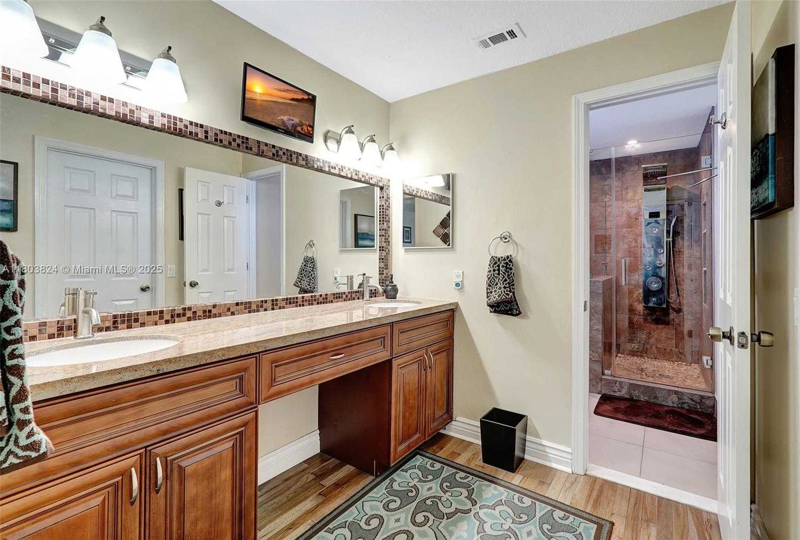 Small Image of 10920 SOUTH WEST 11TH CT, Davie Number 28