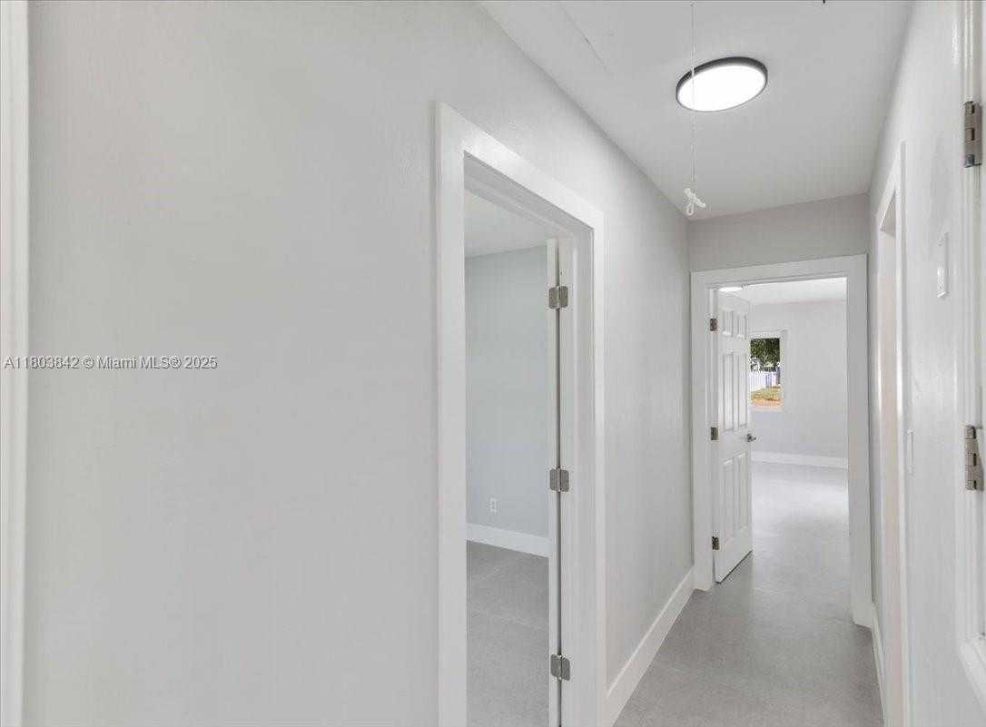 Small Image of 1459 JEFFERSON ST, Hollywood Number 13