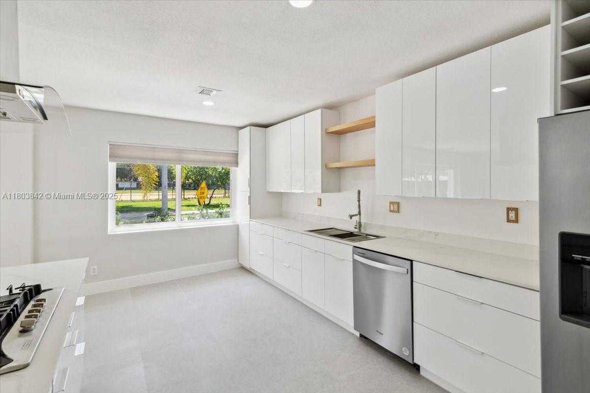 Small Image of 1459 JEFFERSON ST, Hollywood Number 7