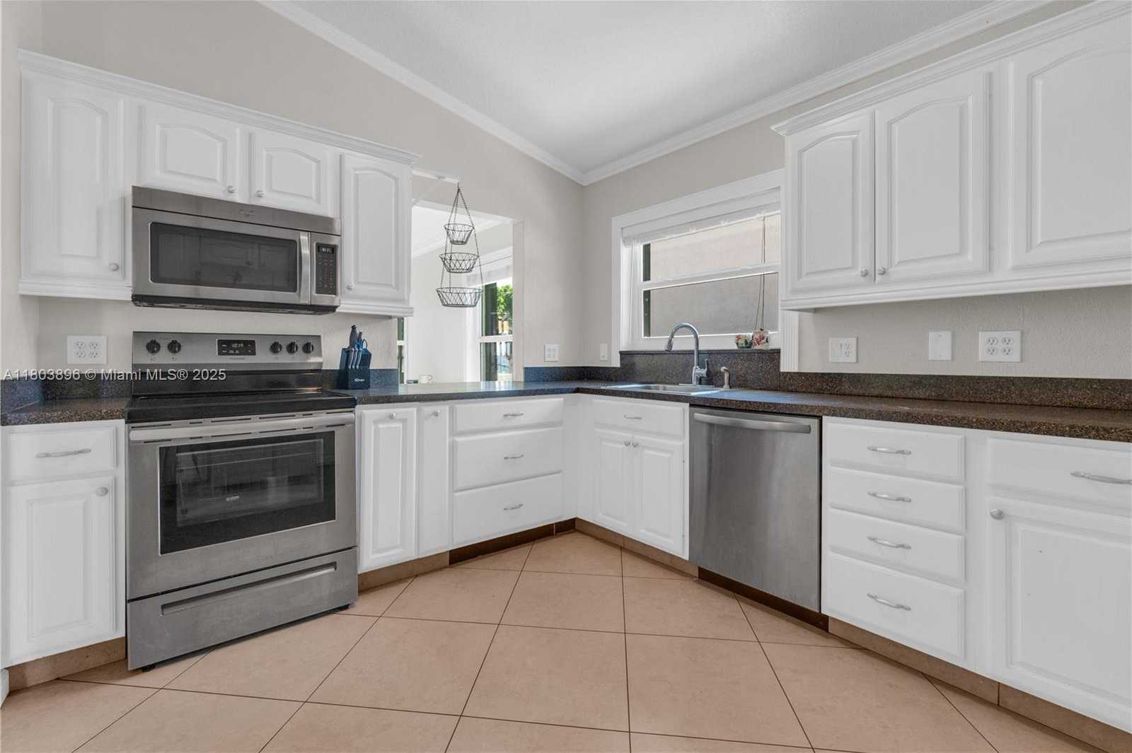 Small Image of 9813 SOUTH WEST 57TH ST, Cooper City Number 6