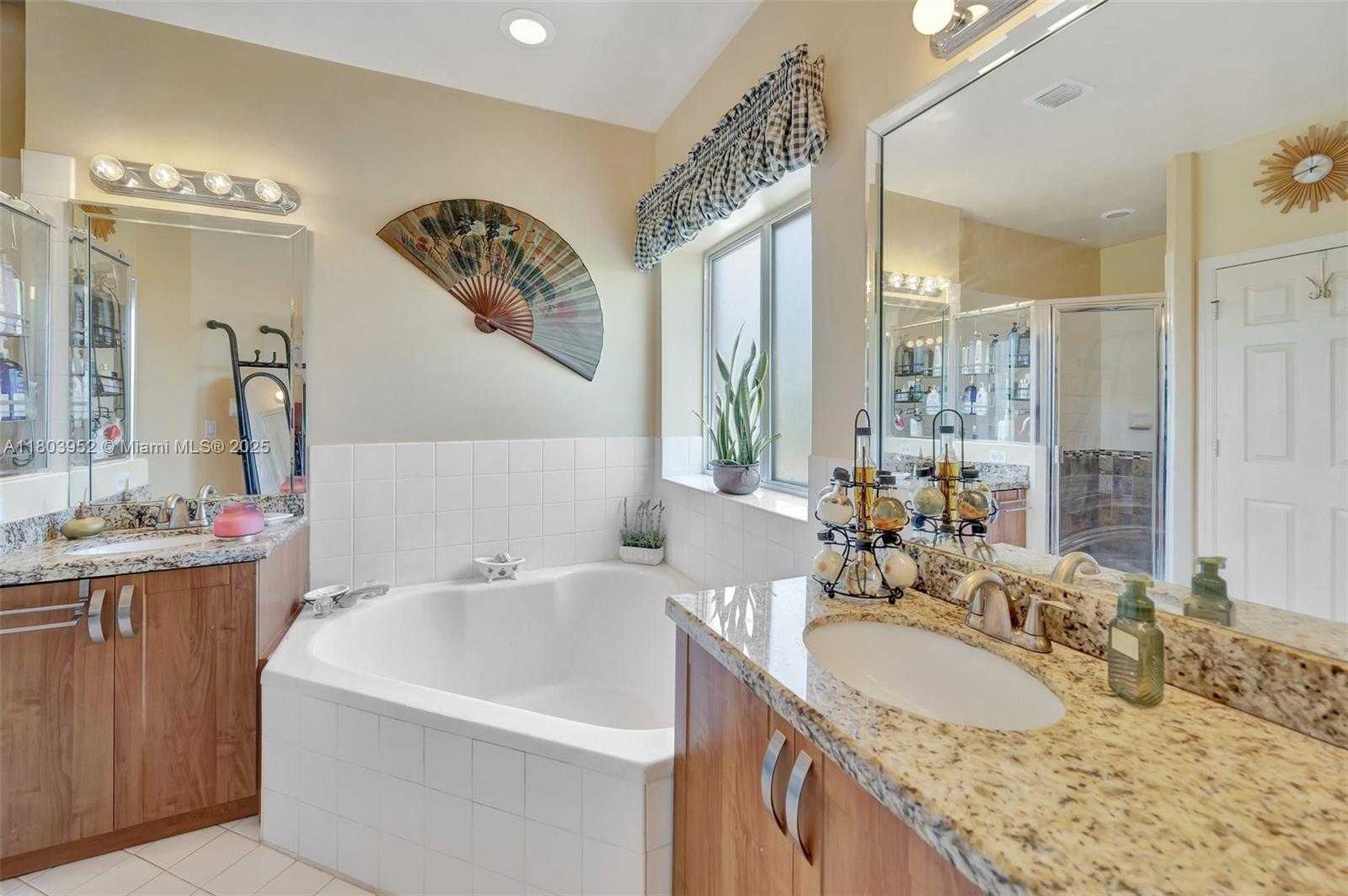 Small Image of 9053 SOUTH WEST 214TH ST, Cutler Bay Number 24