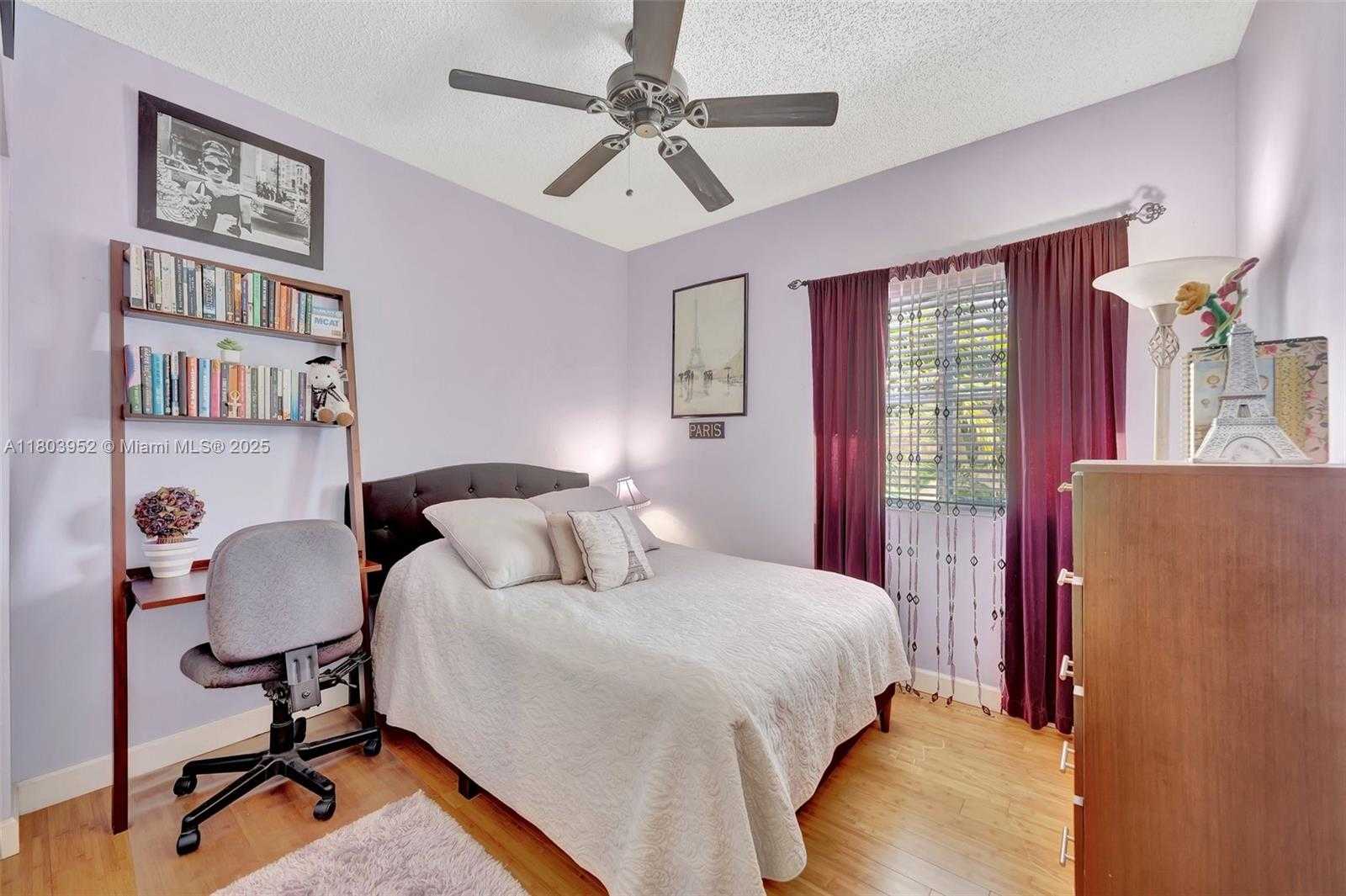 Small Image of 9053 SOUTH WEST 214TH ST, Cutler Bay Number 34
