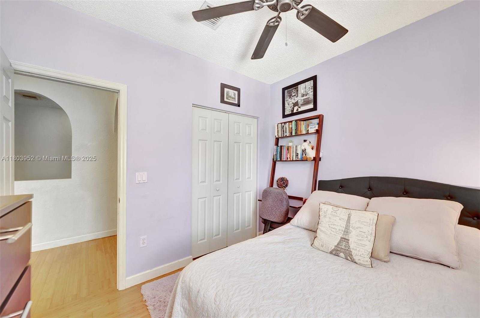 Small Image of 9053 SOUTH WEST 214TH ST, Cutler Bay Number 36