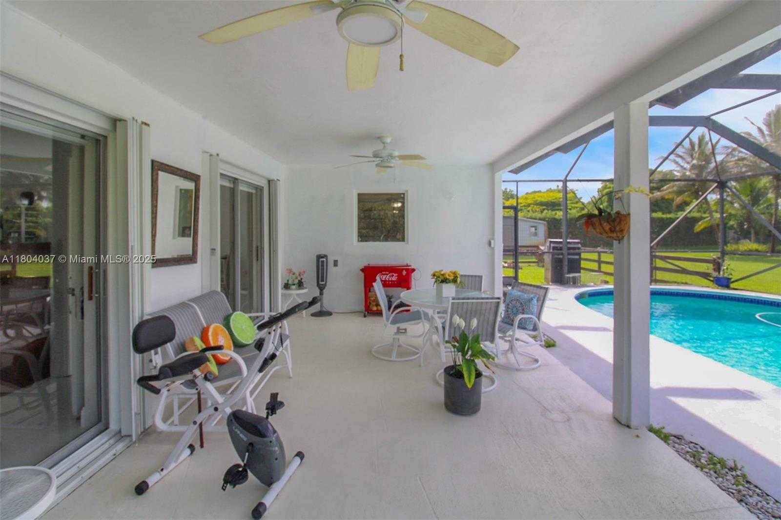Small Image of 12411 SOUTH WEST 12TH ST, Davie Number 24