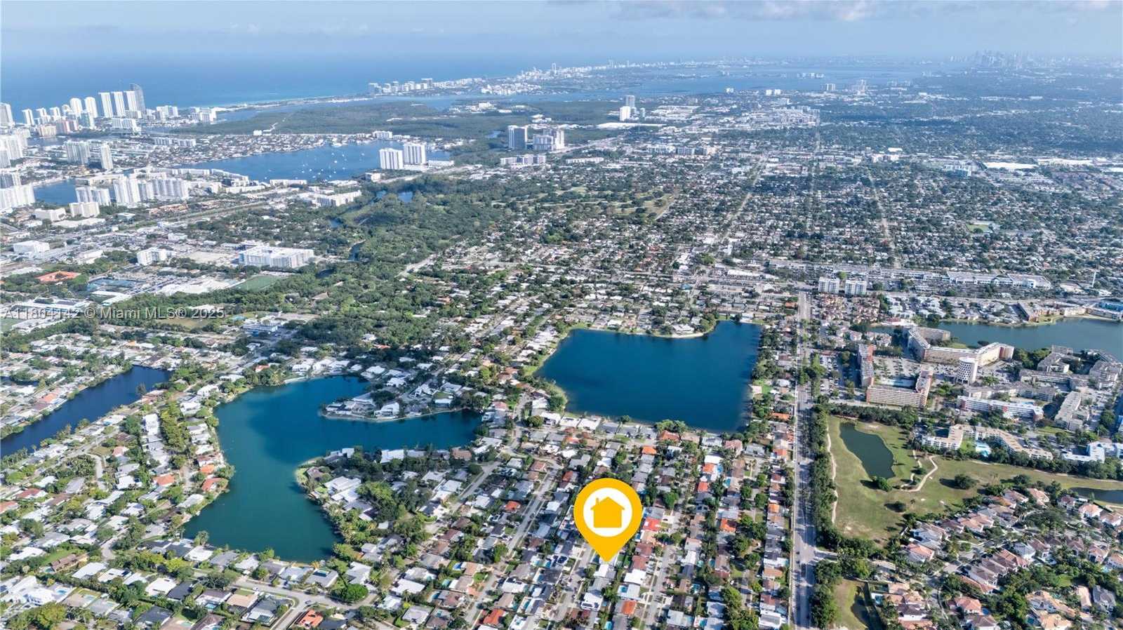 Small Image of 19510 NORTH EAST 19TH AVE, Miami Number 37