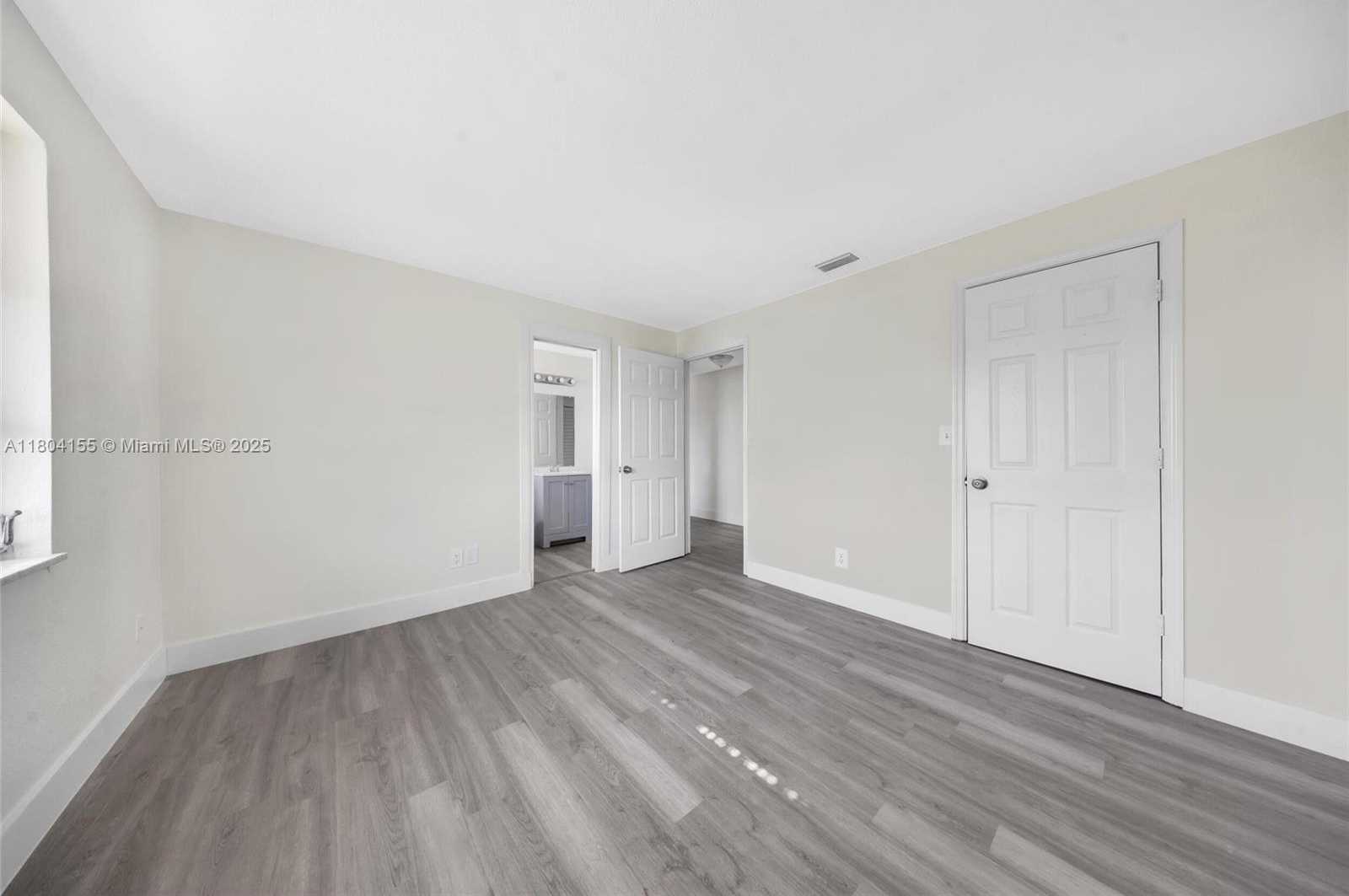 Small Image of 2520 NORTH WEST 2ND DR, Pompano Beach Number 15