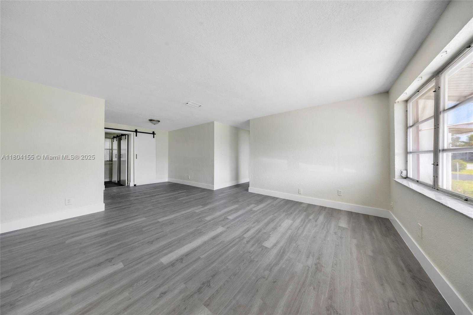 Small Image of 2520 NORTH WEST 2ND DR, Pompano Beach Number 2