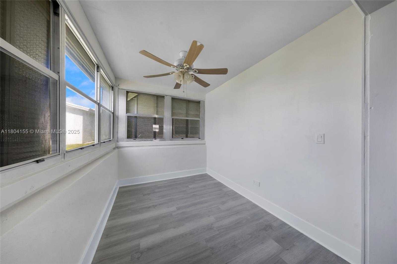 Small Image of 2520 NORTH WEST 2ND DR, Pompano Beach Number 8