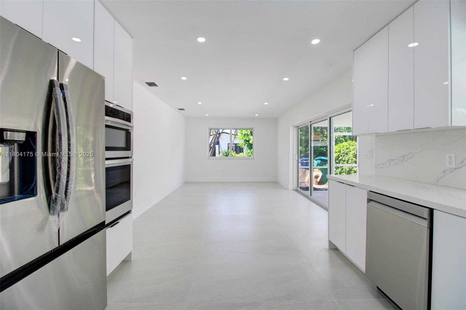 Small Image of 17640 SOUTH WEST 84TH CT, Palmetto Bay Number 10