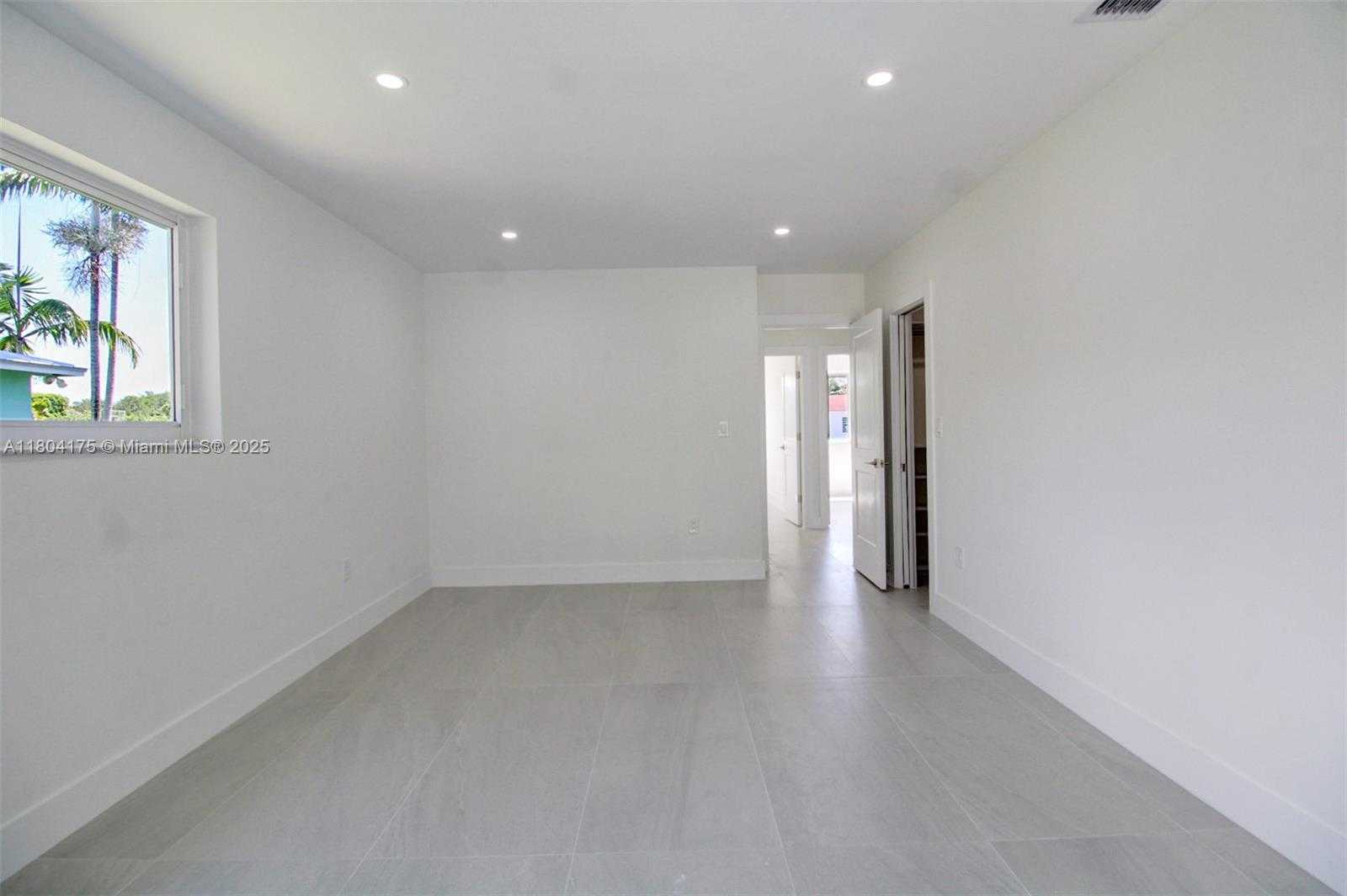 Small Image of 17640 SOUTH WEST 84TH CT, Palmetto Bay Number 16