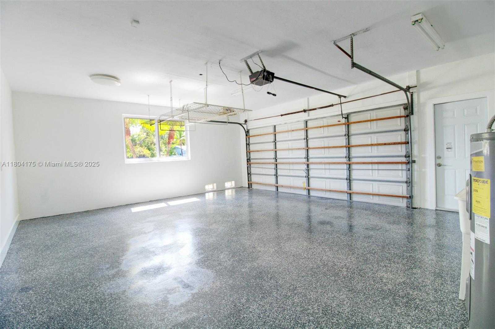 Small Image of 17640 SOUTH WEST 84TH CT, Palmetto Bay Number 25