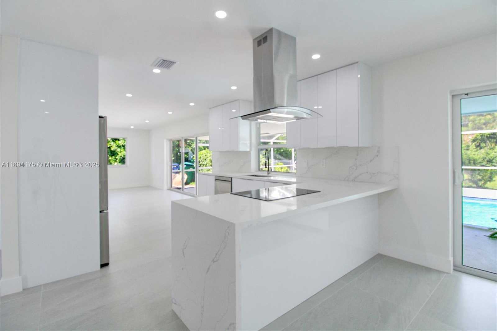 Small Image of 17640 SOUTH WEST 84TH CT, Palmetto Bay Number 33