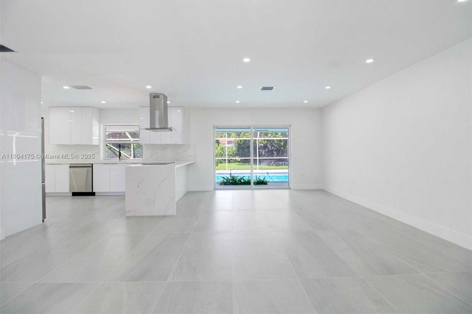 Small Image of 17640 SOUTH WEST 84TH CT, Palmetto Bay Number 6
