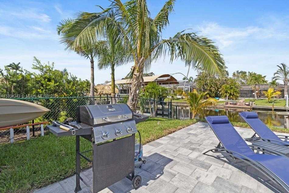 Small Image of 5287 TIFFANY CT, Cape Coral Number 31
