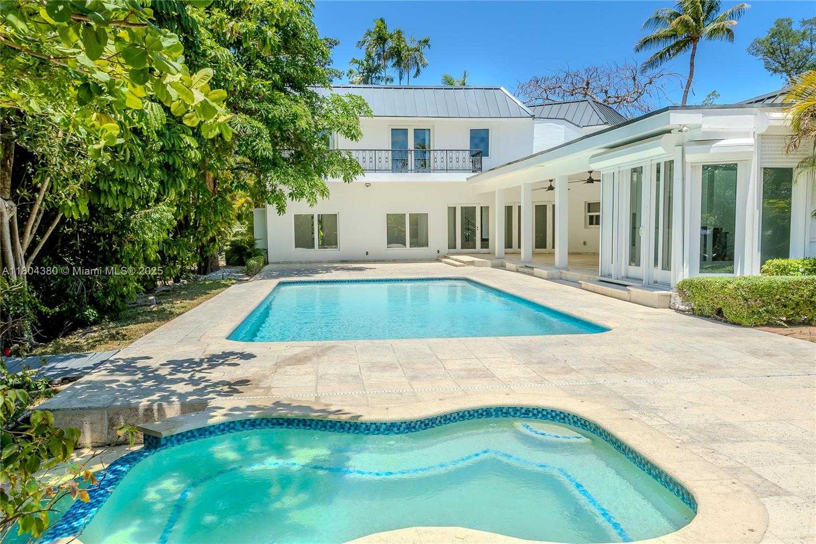 Small Image of 6540 SOUTH WEST 135TH TER, Pinecrest Number 4