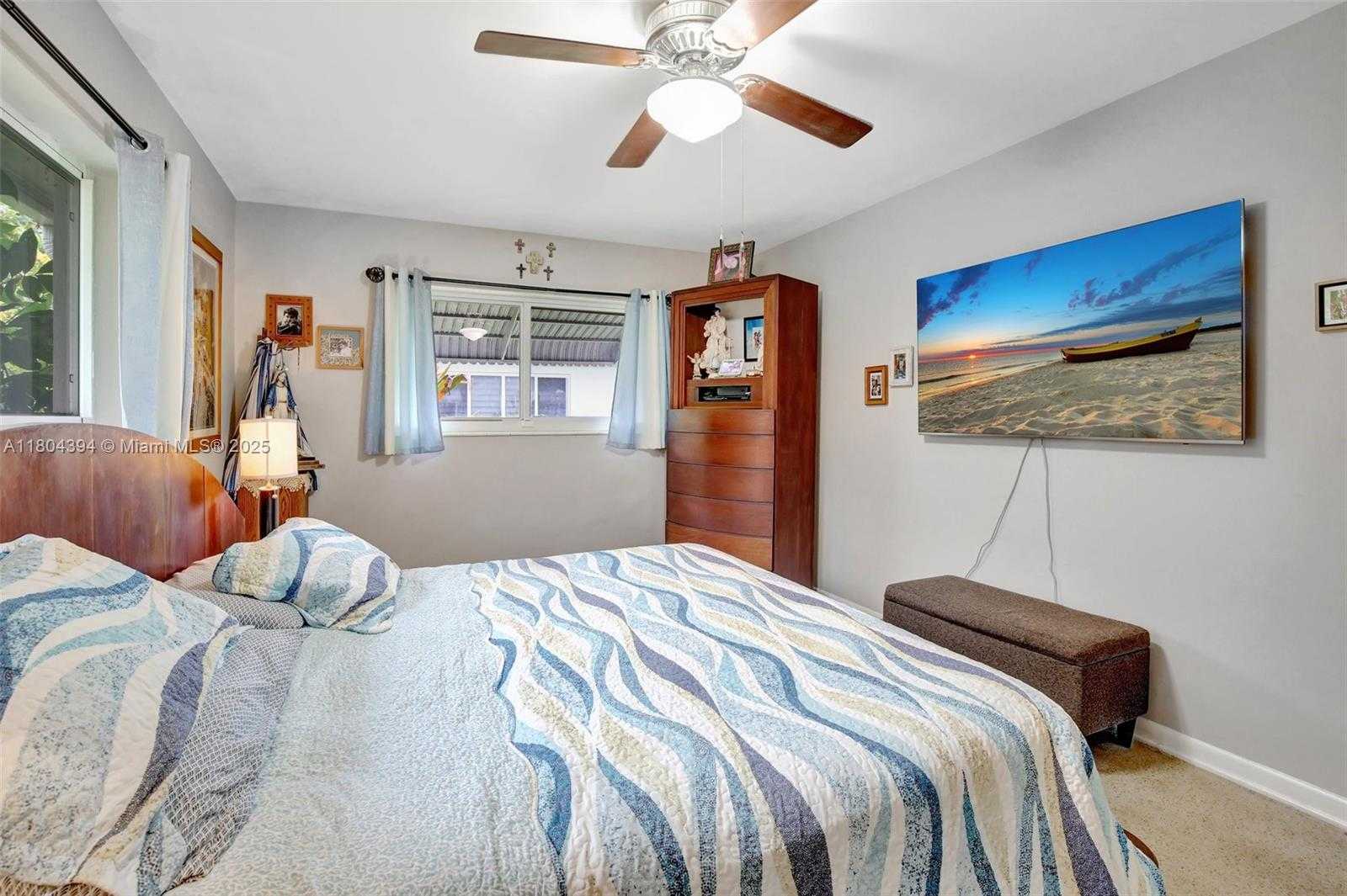 Small Image of 6285 PINE TER, Plantation Number 29