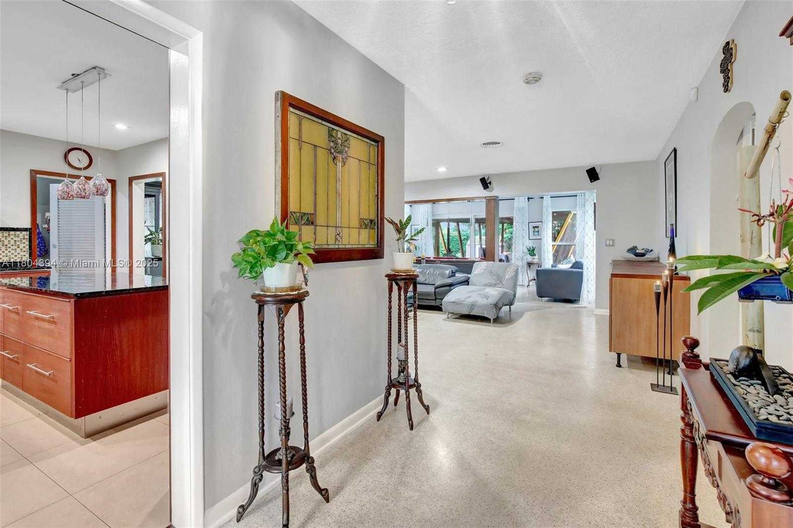 Small Image of 6285 PINE TER, Plantation Number 6