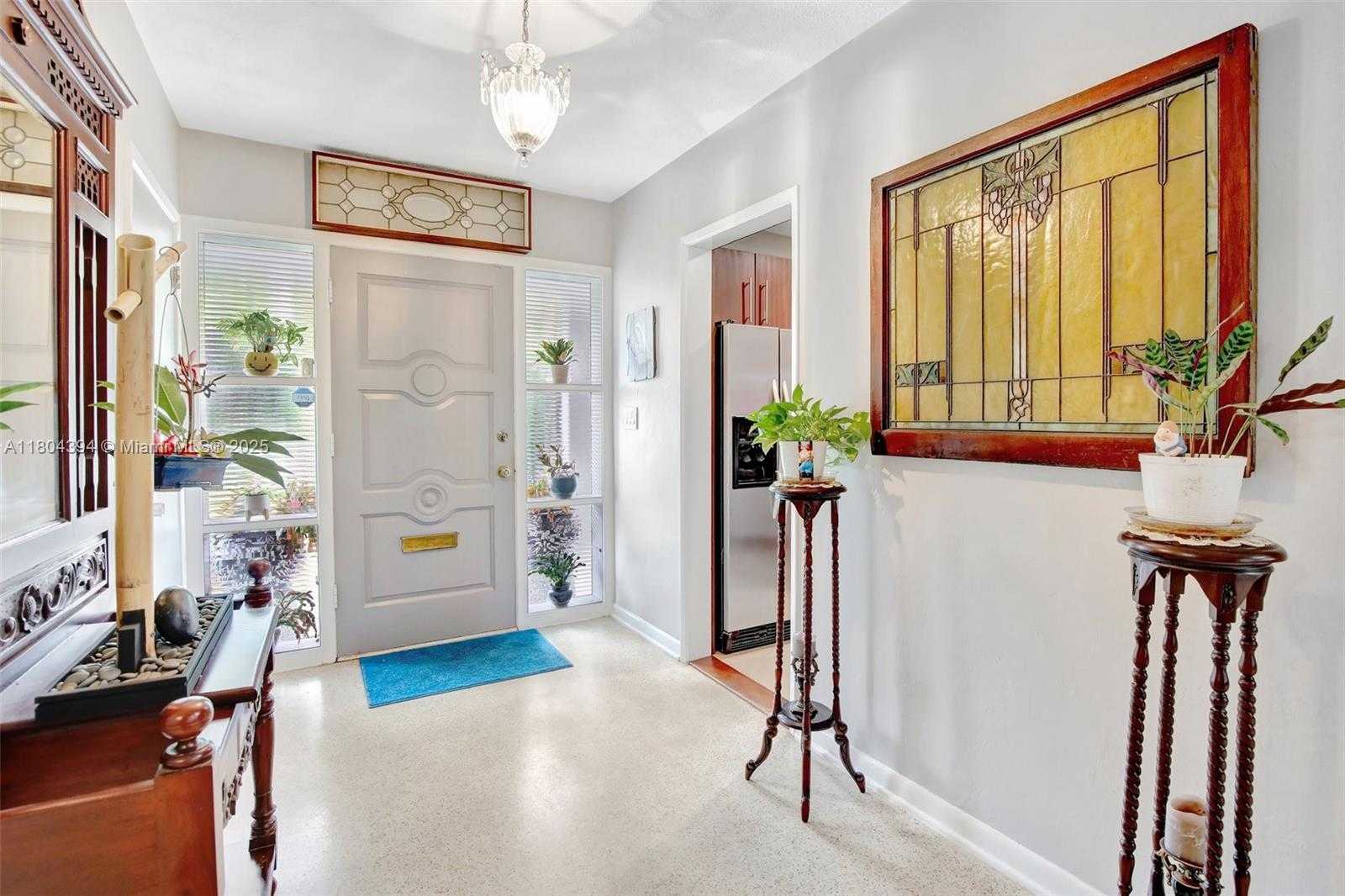 Small Image of 6285 PINE TER, Plantation Number 7