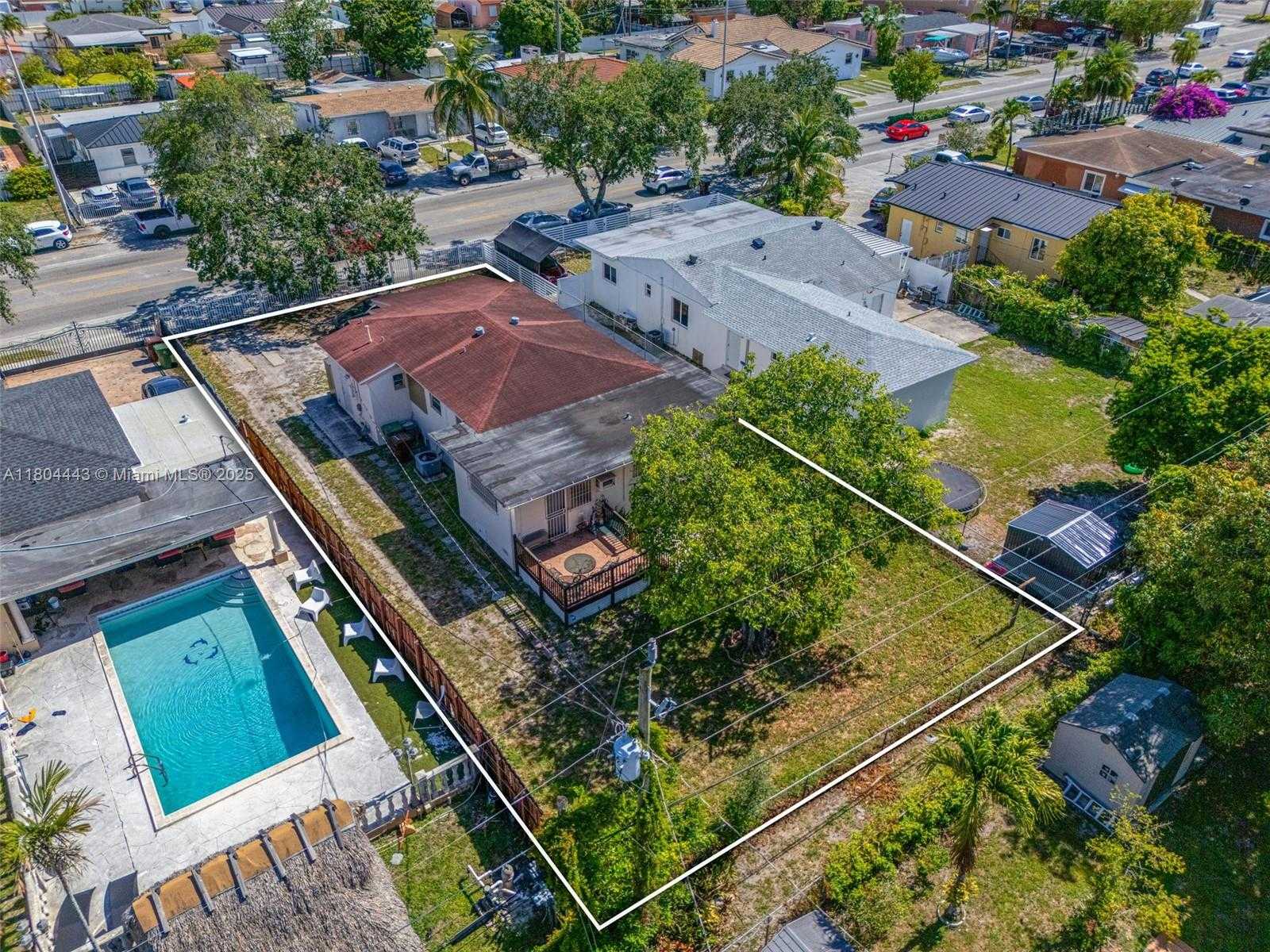 Small Image of 75 EAST 41ST ST, Hialeah Number 13