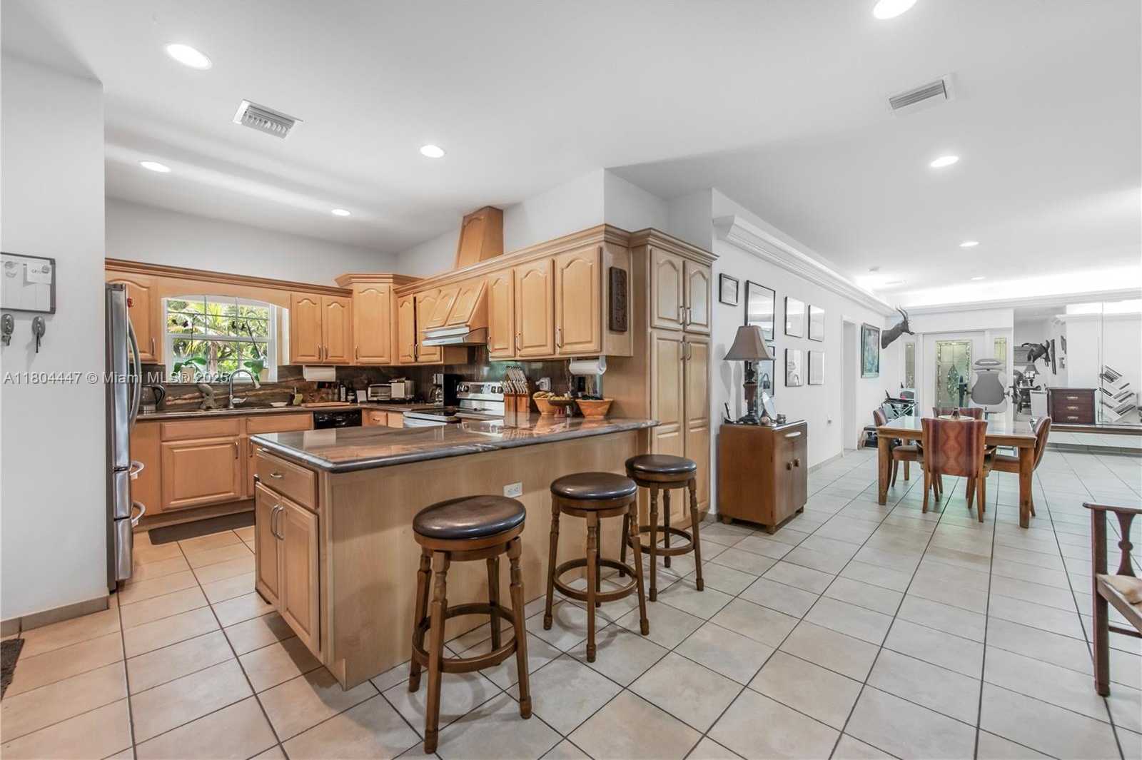 Small Image of 16970 SOUTH WEST 264TH ST, Homestead Number 49