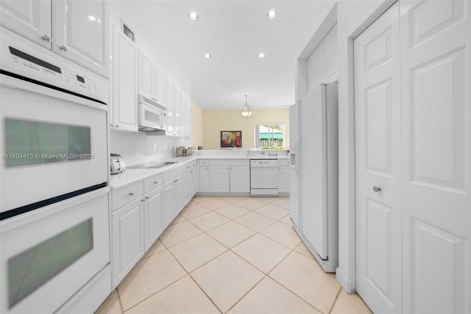 Small Image of 11351 NORTH WEST 64TH TER, Doral Number 10