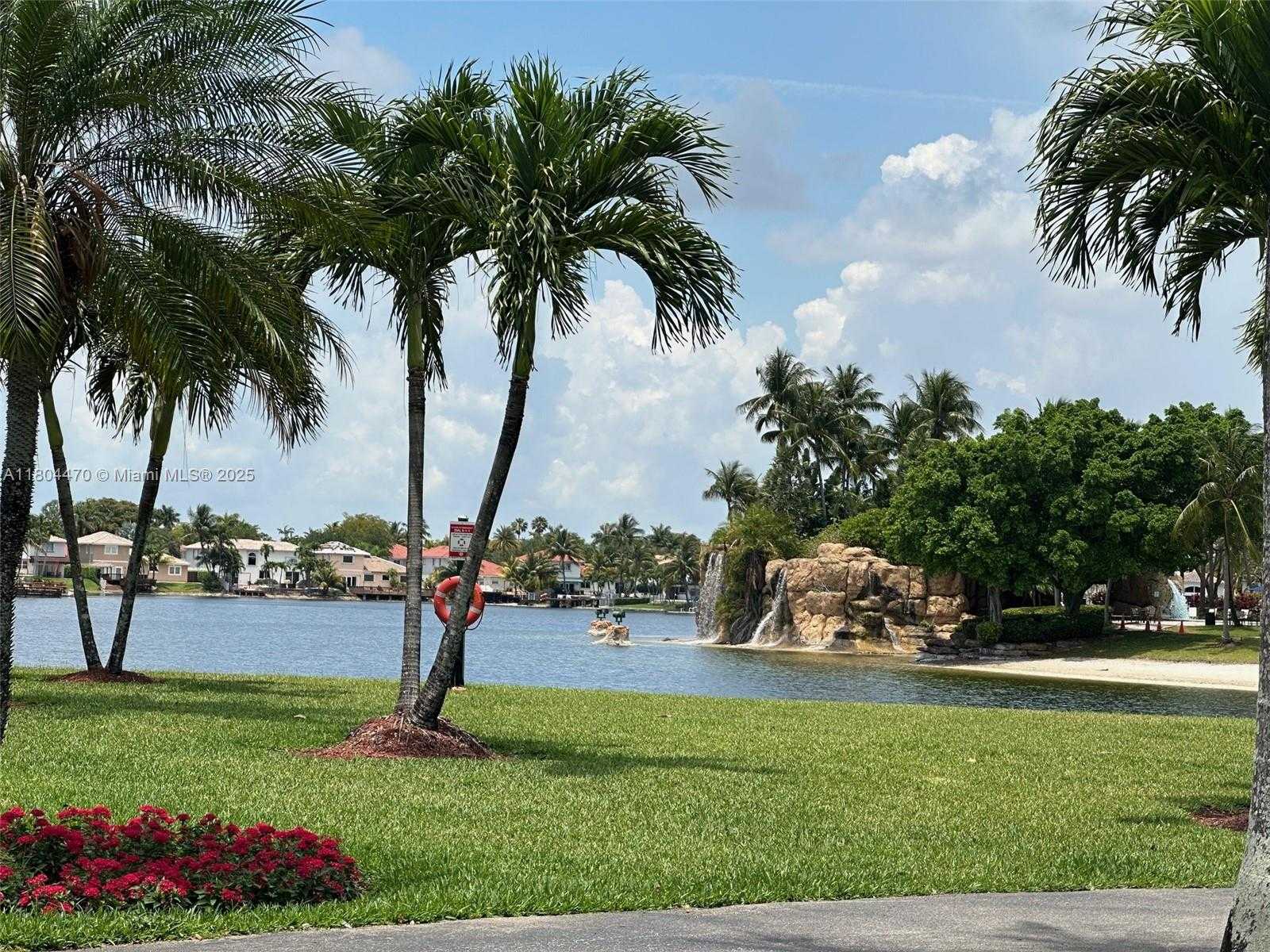 Small Image of 11351 NORTH WEST 64TH TER, Doral Number 37