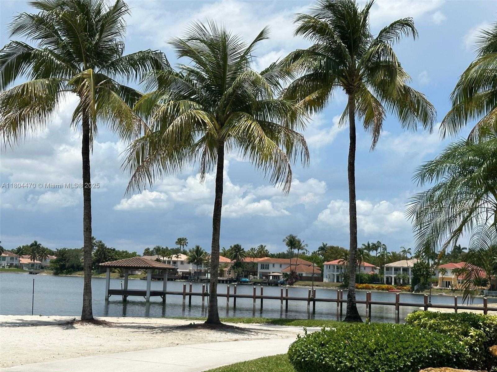 Small Image of 11351 NORTH WEST 64TH TER, Doral Number 54