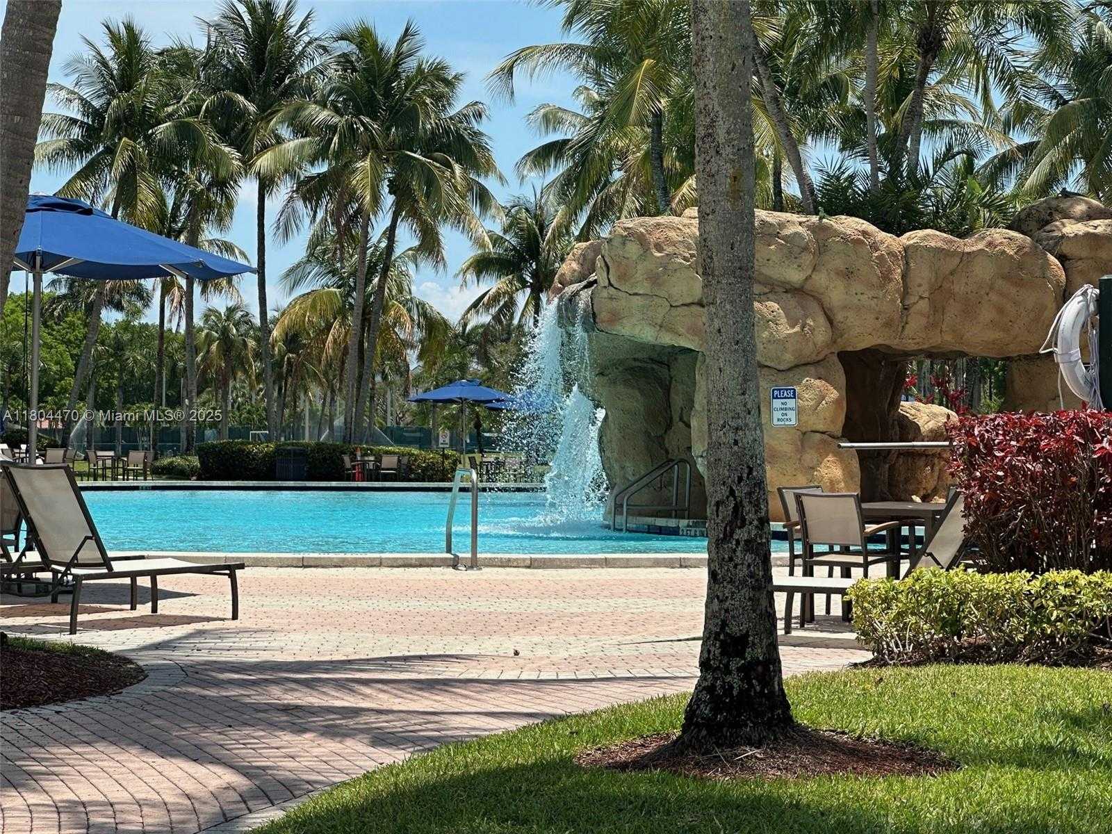 Small Image of 11351 NORTH WEST 64TH TER, Doral Number 57