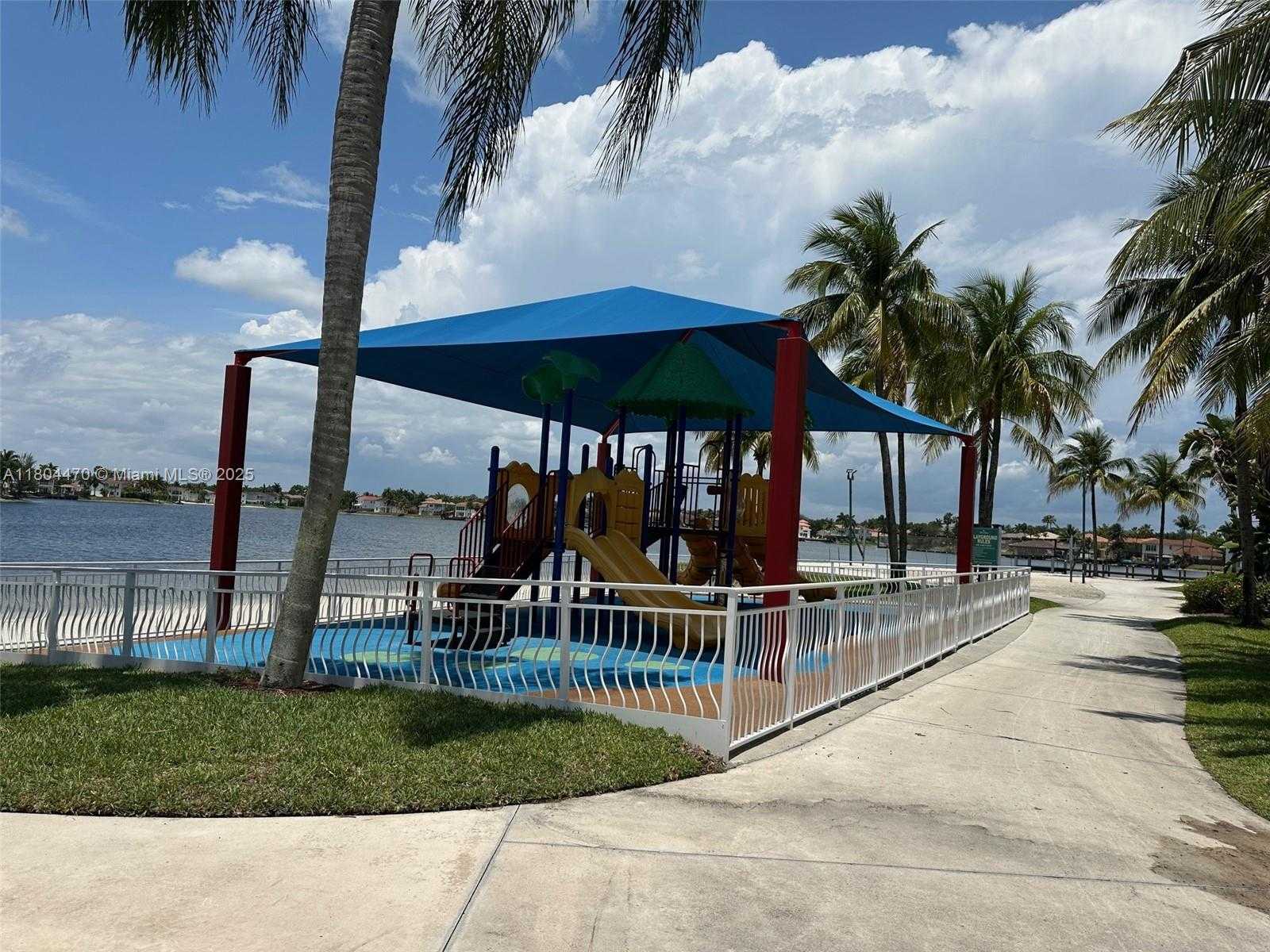 Small Image of 11351 NORTH WEST 64TH TER, Doral Number 60