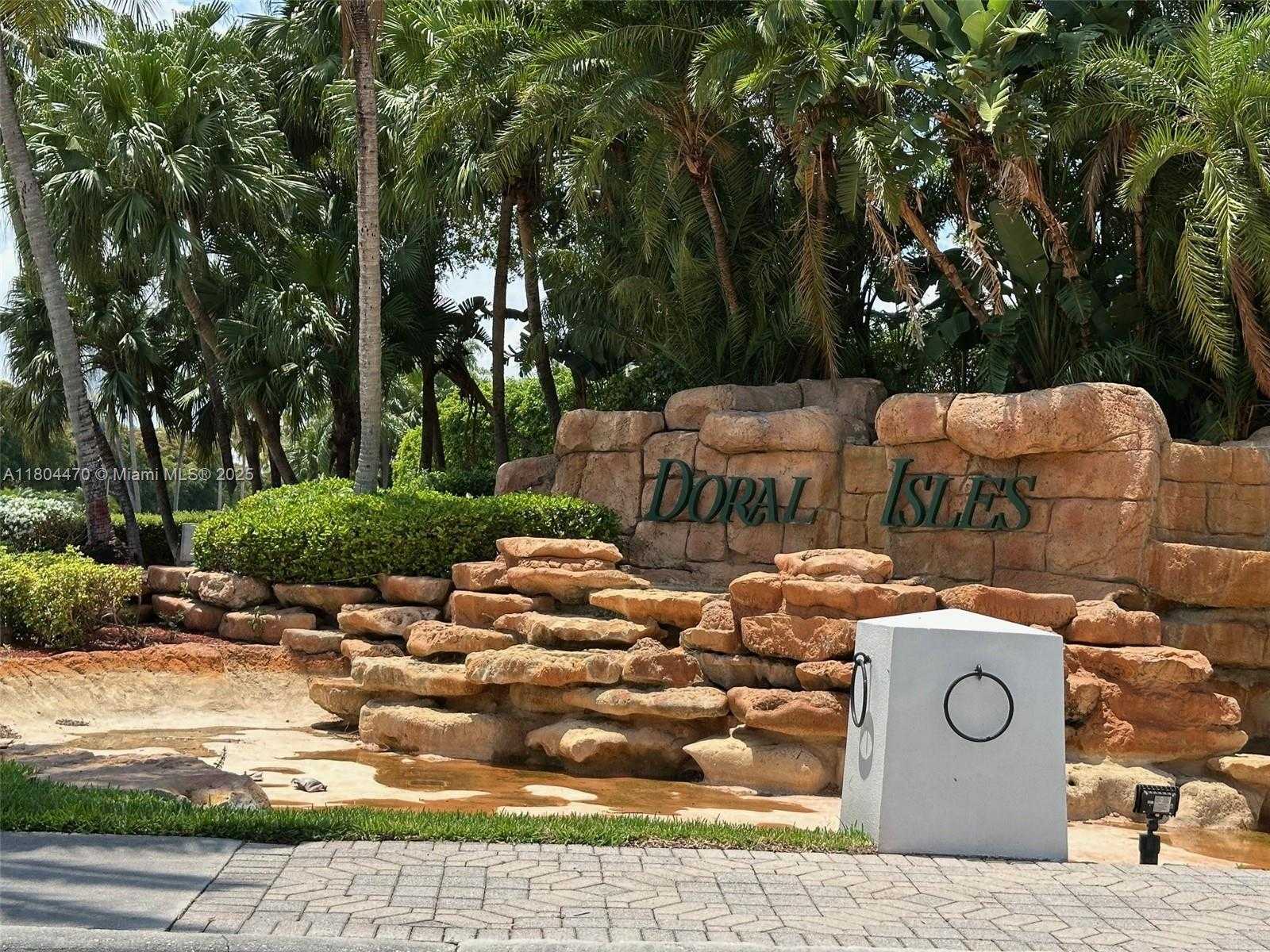 Small Image of 11351 NORTH WEST 64TH TER, Doral Number 68