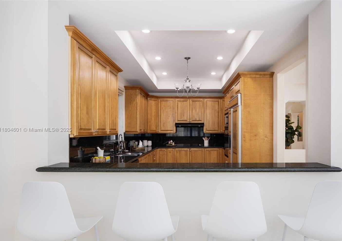 Small Image of 7250 ERWIN RD, Coral Gables Number 11