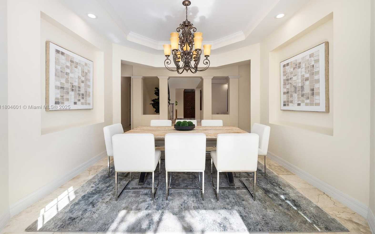 Small Image of 7250 ERWIN RD, Coral Gables Number 8