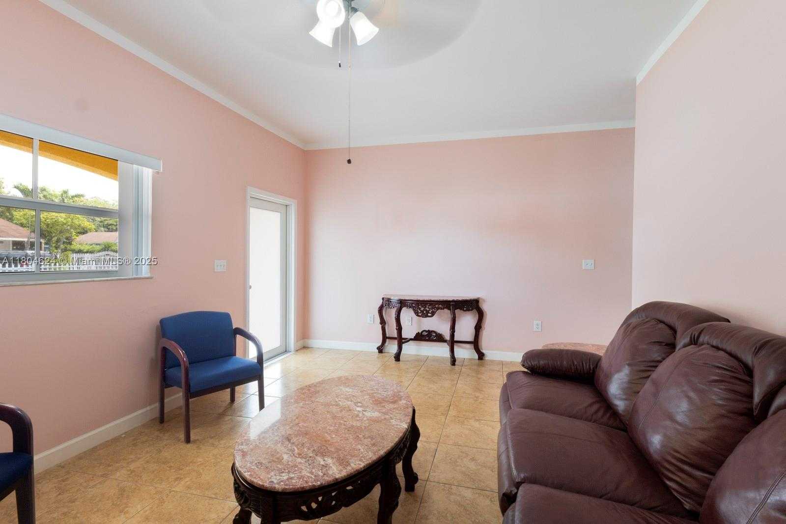 Small Image of 2757 NORTH WEST 29TH ST, Miami Number 6