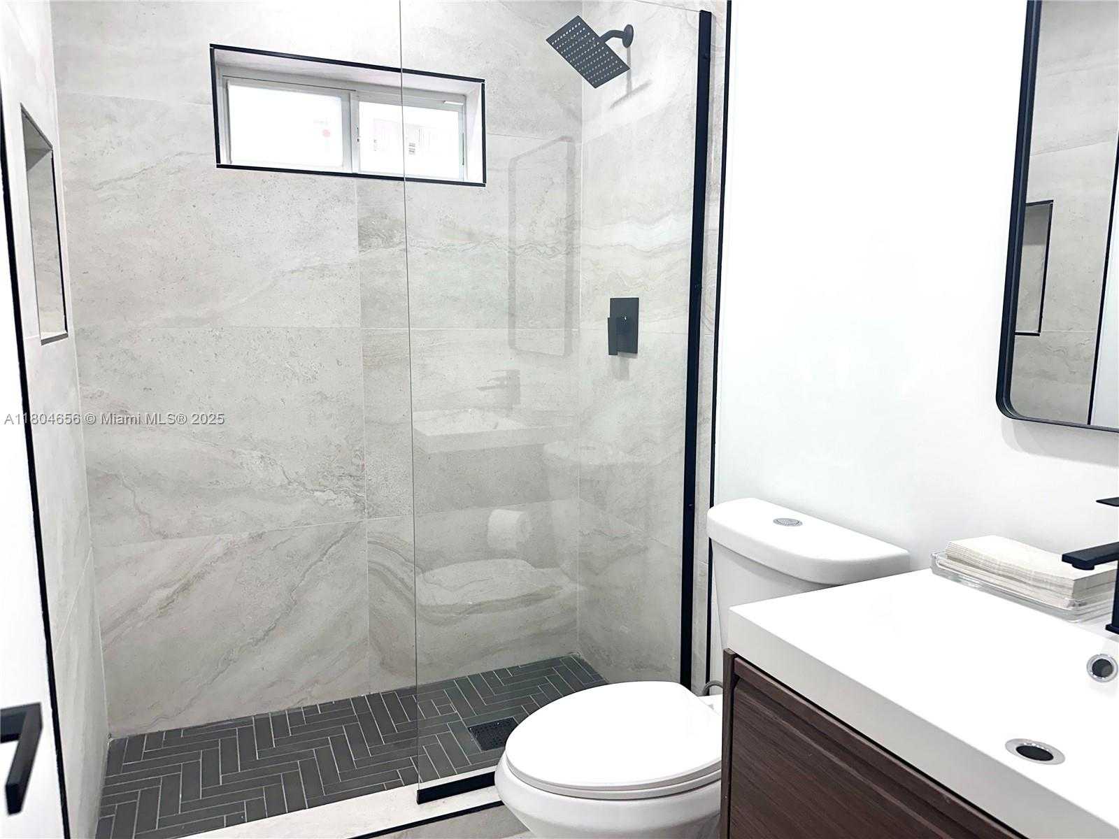 Small Image of 2421 NORTH 56TH TER, Hollywood Number 27