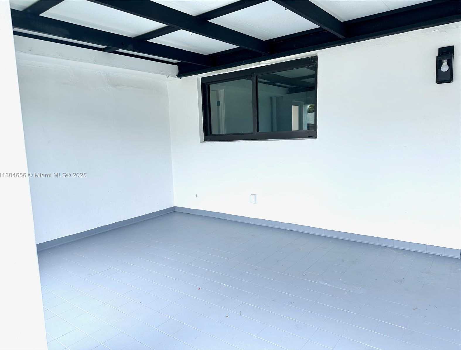 Small Image of 2421 NORTH 56TH TER, Hollywood Number 30
